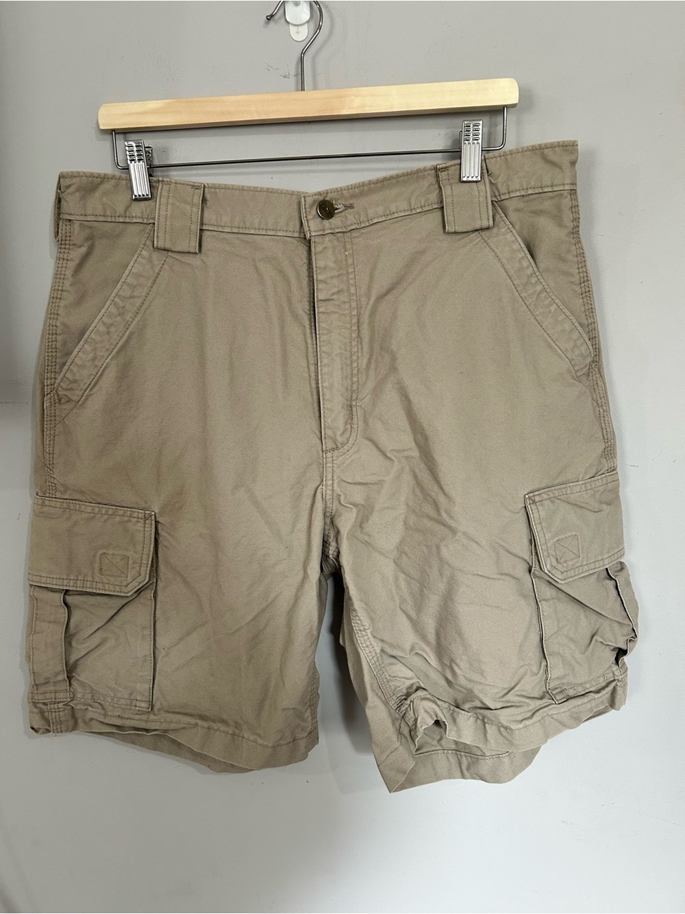 Carhartt Men's Tan Cargo Shorts